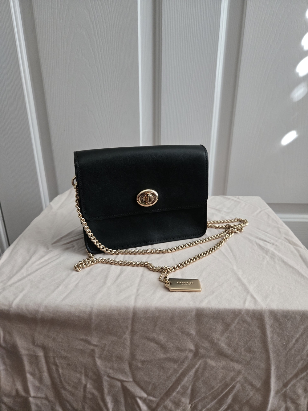 Coach Black Leather Turnlock Crossbody Bag with Gold Chain